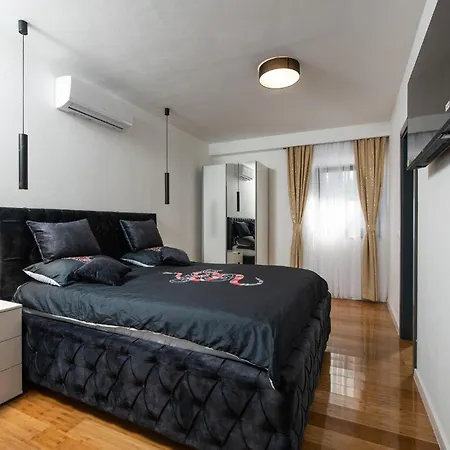 3 Bedroom In Nyaraló