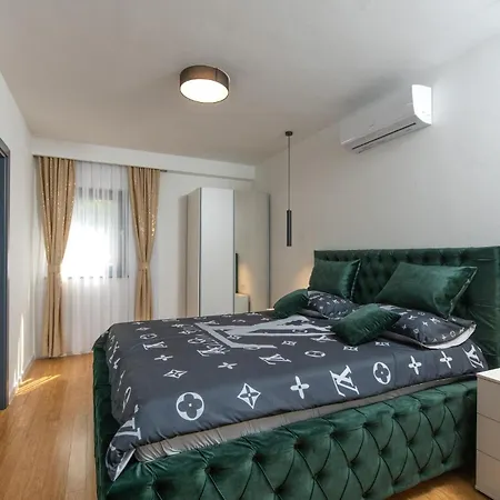 3 Bedroom In Nedeščina