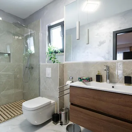 3 Bedroom In